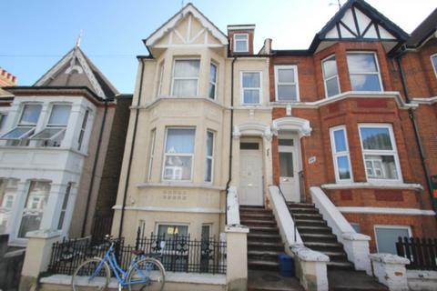 68c Heygate Avenue, Southend-on-sea, SS1 2AR