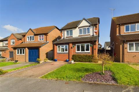 3 bedroom detached house for sale, Dunlin Close, Quedgeley, Gloucester, GL2