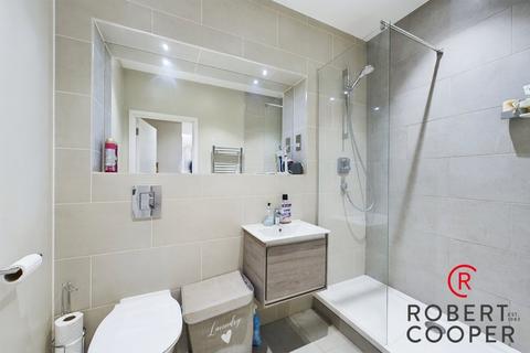 1 bedroom apartment for sale, Field End Road, Eastcote, HA4