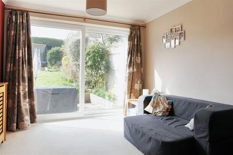 3 bedroom semi-detached house for sale - Bankside, Banbury