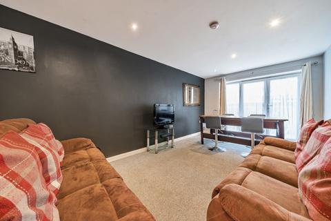 2 bedroom apartment for sale, Chichester Wharf, Erith