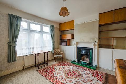 Kingswood Searle Street, Crediton, EX17 2DB