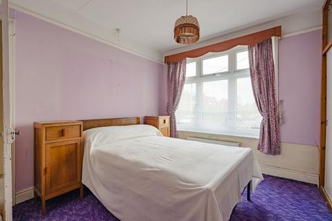 Kingswood Searle Street, Crediton, EX17 2DB