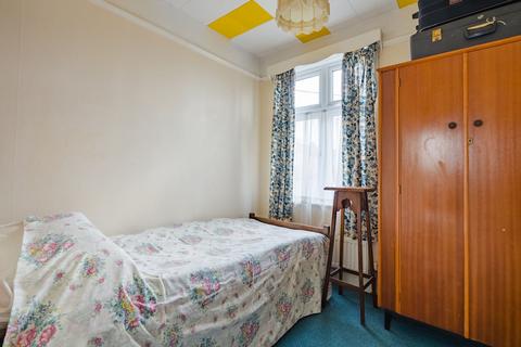 Kingswood Searle Street, Crediton, EX17 2DB
