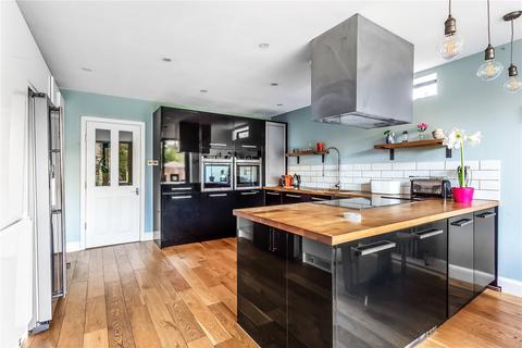 57 Chart Lane, Reigate, RH2 7DZ