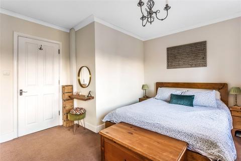 57 Chart Lane, Reigate, RH2 7DZ