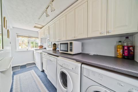 47 Marley Combe Road, Haslemere, GU27 3SN