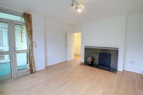 2 bedroom apartment to rent, Flat 3, Greenfield House, SW19