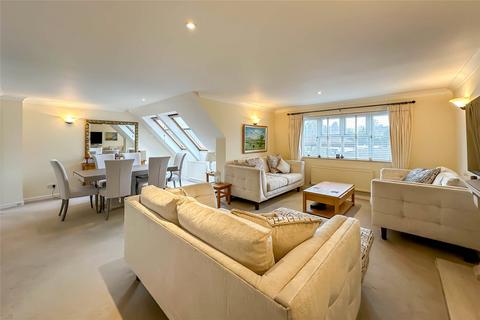 2 bedroom apartment for sale - Gerard Court, Hitherfield Lane, Harpenden, Hertfordshire, AL5