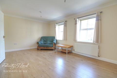 3 bedroom terraced house for sale, Barlow Drive, London, SE18