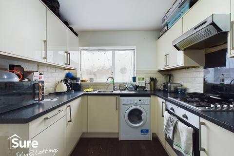 undefined, Double Room - Warmark Road, Hemel Hempstead, Hertfordshire, HP1 3PZ