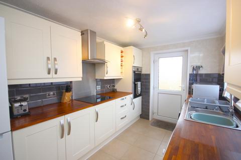 4 Higher Woodside, St Austell, PL25 5EH