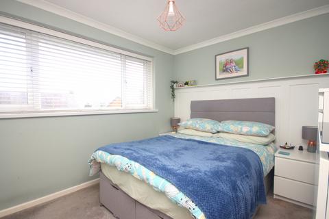 42 Higher Woodside, St Austell, PL25 5EH