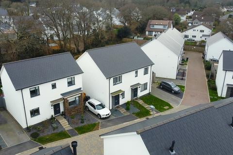 9 Gwartha Close, St Austell, PL25 3GF