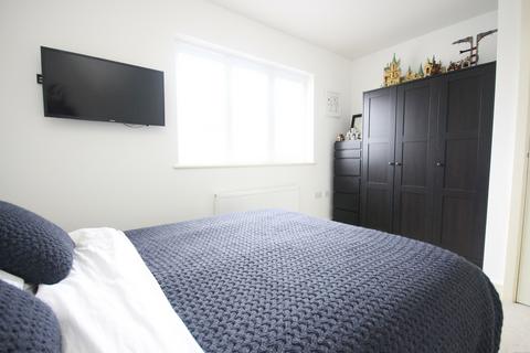 9 Gwartha Close, St Austell, PL25 3GF
