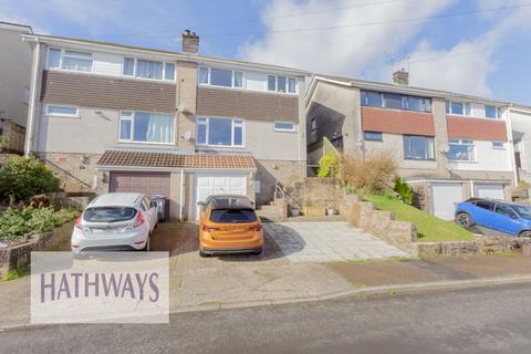 42 Brynheulog, Griffithstown, Pontypool, NP4 5QU