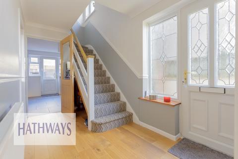 42 Brynheulog, Griffithstown, Pontypool, NP4 5QU