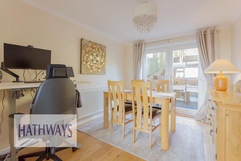 42 Brynheulog, Griffithstown, Pontypool, NP4 5QU