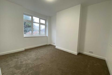 2 bedroom maisonette to rent - Shelley Close, Greenford