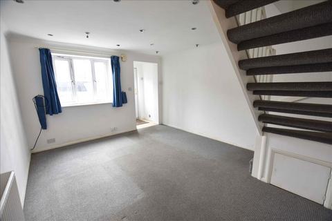 21 Charleston Close, Feltham, TW13 7LJ