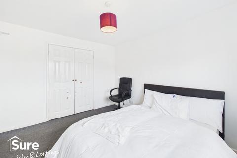 undefined, Double Room  In Warmark Road, Hemel Hempstead, Hertfordshire, HP1 3PZ