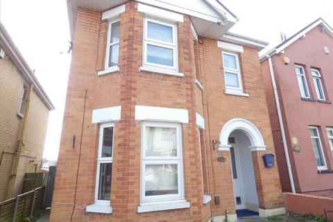 2 bedroom apartment to rent - Markham Road, Charminster, Bournemouth