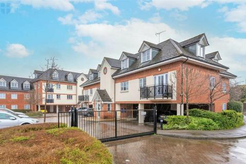 1 bedroom flat for sale, Coy Court, Aylesbury