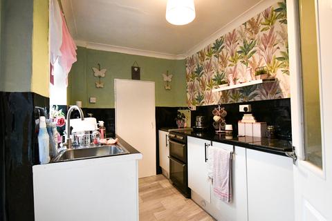 3 bedroom semi-detached house for sale, East Lane, Stainforth DN7