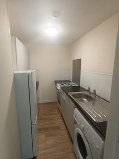 2 bedroom flat to rent - Brachelston Street, Central, Greenock, PA16