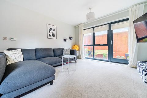 2 bedroom apartment for sale, Station Drive, Sutton Scotney, Winchester, Hampshire, SO21