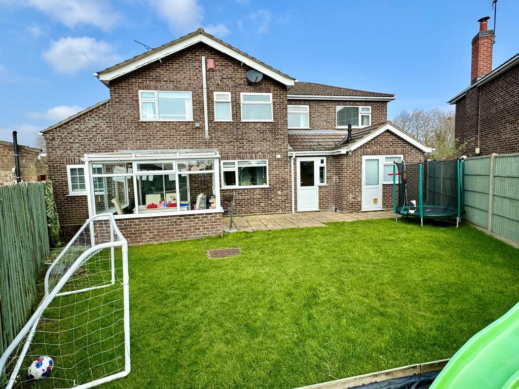Sands Lane, 1 LN5 5 bed detached house for sale £400,000