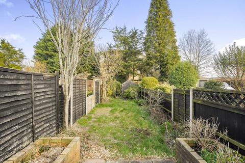 2 bedroom semi-detached house for sale, Staines-upon-Thames,  Surrey,  TW18