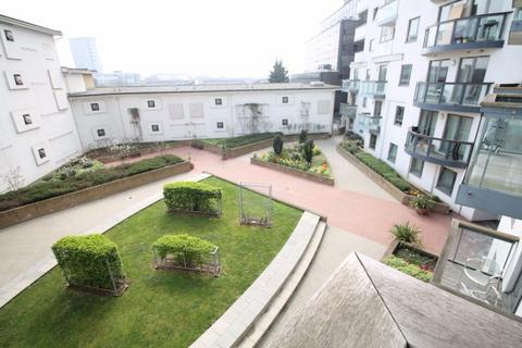 1 bedroom flat to rent, City Tower, Limeharbour, Canary Wharf E14