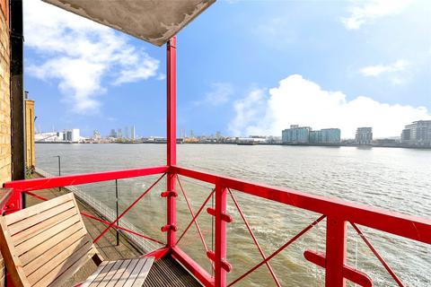 Caledonian Wharf, E14