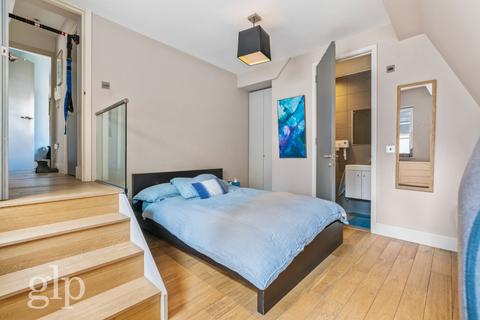 2 bedroom apartment to rent, Warren Mews, London, Greater London, W1T