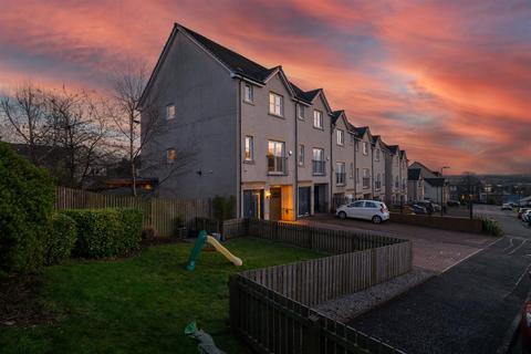 4 bedroom terraced house for sale - Academy Place, Bathgate