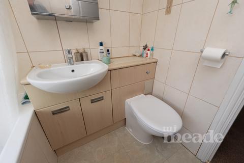 3 bedroom townhouse for sale - Mount Echo Avenue, Chingford, E4