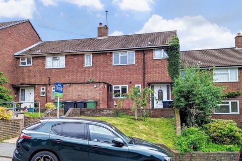 3 bedroom house for sale, Meadow Road, Nash Mills