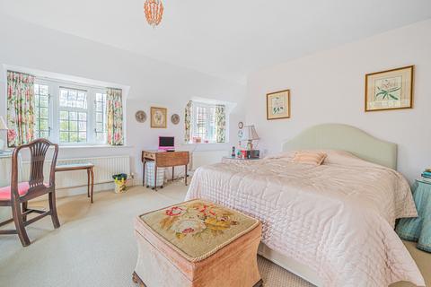 Warrenside Cottage Tompsets Bank, Forest Row, RH18 5LN