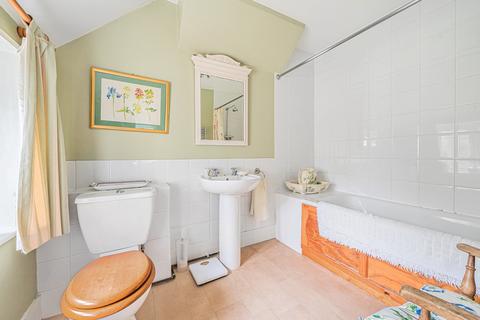 Warrenside Cottage Tompsets Bank, Forest Row, RH18 5LN