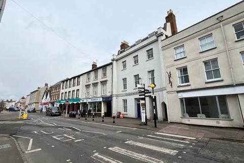 Office to rent, Claremont House, 1 Market Square, Bicester, OX26 6AA