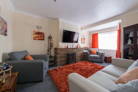 32 Beverley Way, Ramsgate, CT12 6DN