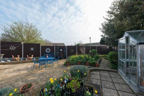 32 Beverley Way, Ramsgate, CT12 6DN