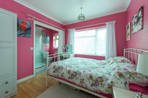 32 Beverley Way, Ramsgate, CT12 6DN