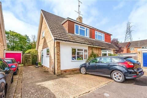 3 bedroom semi-detached house for sale - Bodmin Road, Woodley, Reading
