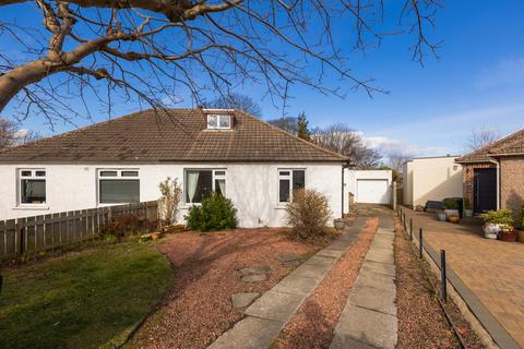 3 bedroom semi-detached bungalow for sale - Campbell Park Crescent, Edinburgh EH13