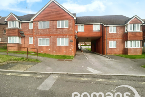 1 bedroom apartment for sale, Kingsclere Road, Basingstoke, Hampshire