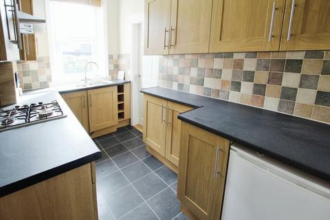 3 bedroom terraced house for sale, South Street, Morley, LS27