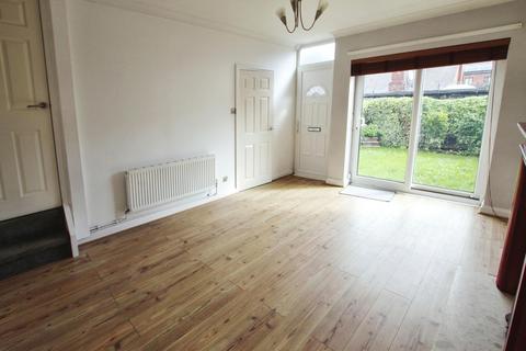 3 bedroom terraced house for sale, South Street, Morley, LS27