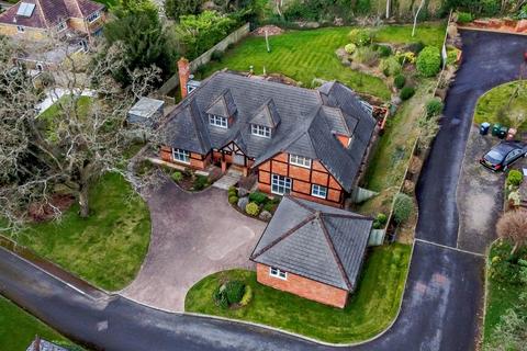 6 bedroom detached house for sale, Goosefields, Rickmansworth, WD3